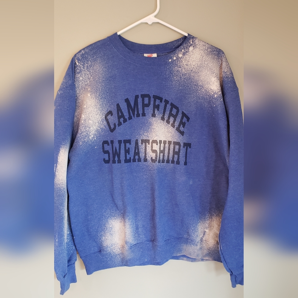Campfire Sweatshirt - L